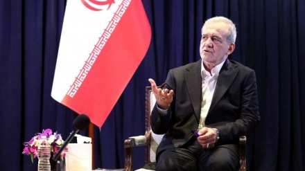 Pezeshkian: Republik Islam Iran Menyambut Dialog, Tapi Tidak Tunduk pada Tekanan