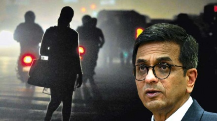রাতে কর্মক্ষেত্রে মহিলাদের নিয়ে ‘বিতর্কিত’ বিজ্ঞপ্তি সংশোধনের নির্দেশ