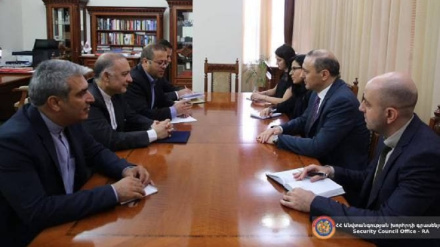 Երևան. Ոչ մի ուժ չի կարող խզել Իրանի և Հայաստանի տարածքային կապը