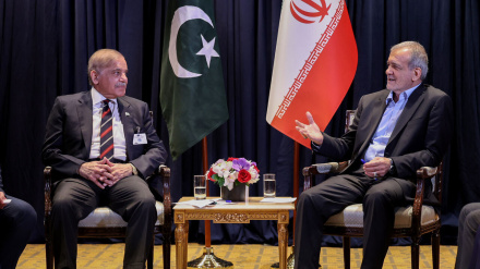 İran və Pakistan dövlət başçıları arasında iqtisadi əməkdaşlığın genişləndirilməsinə dair razılaşma