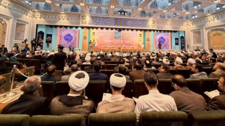 Palästinensischer christlicher Priester bei Imam-Reza-Konferenz: Anhänger göttlicher Religionen haben ein Ziel - Zionismus ist kein Judentum