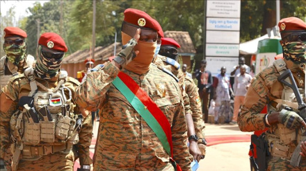 Burkina Faso yatoa pasipoti mpya bila ya nembo ya ECOWAS