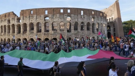 Slogan de Stockholm à Berlin : Arrêtez de soutenir Israël !