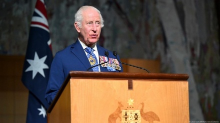 Give us back our bones/ Why did Australian senator shout at Charles III?