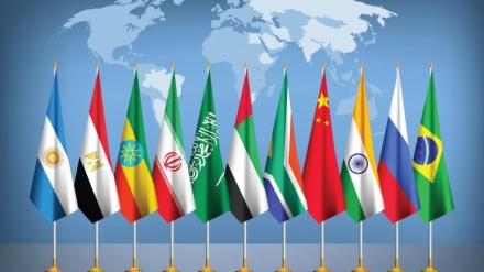 Leaders of 24 countries attend at BRICS summit; 34 countries voice desire to join