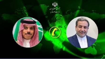 Menlu Iran dan Arab Saudi dalam Kontak Telepon Bahas Transformasi Kawasan