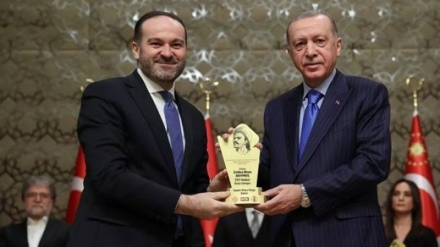 Drejtori i Radio Televizionit Shtetëror Turk: Duhet të nxisim trazira në Iran/Disa reagime