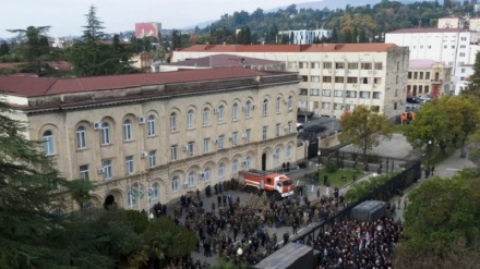 Ընդդիմությունը Աբխազիայի ղեկավարի պաշտոնակատարի թեկնածու է առաջադրել և մտադիր է ժամանակավոր կառավարություն ձևավորել