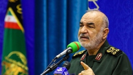 Gjeneralmajor Salami uron Sekretarin e Përgjithshëm të Hezbollahut për fitoren e Rezistencës Islamike