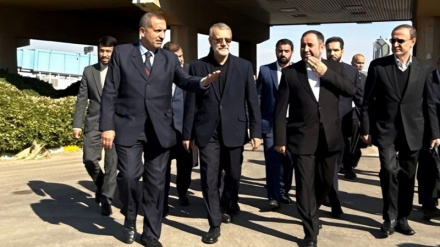 د شخړې په مینځ کې ایرانی ډیپلماسي، دمشق او بیروت ته د انقلاب د رهبر د سلاکار د سفر پیغامونه او اړخونه