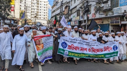 ইসকন নিষিদ্ধের দাবিতে চট্টগ্রামে হেফাজতে ইসলামের সমাবেশ ও বিক্ষোভ মিছিল