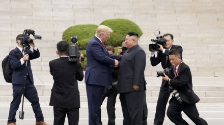 Stafi i presidentit të sapozgjedhur Trump po shqyrton negociatat e drejtpërdrejta me liderin e Koresë së Veriut
