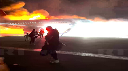 Antalya Havalimanı'na inişe geçen Rus yolcu uçağında yangın + video