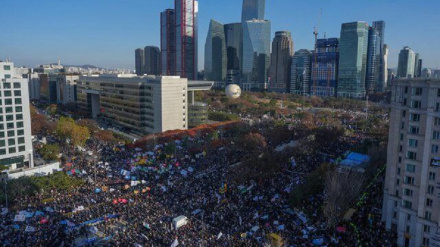 Ցույց Հարավային Կորեայի խորհրդարանի մոտ. ընդդիմությունը պահանջում է նախագահի հրաժարականը