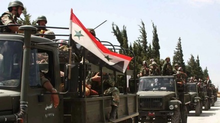Qindra terroristë takfiristë të vrarë në sulmet e ushtrisë siriane pranë Alepos dhe Hamas