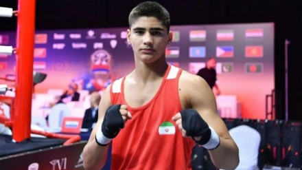 L'adolescente iraniano è il miglior pugile dell'Asia