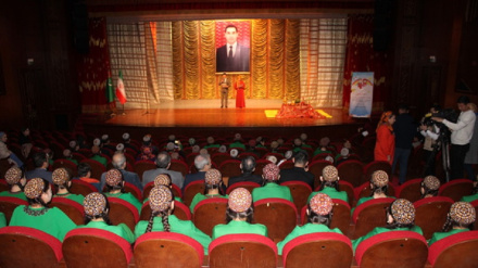 Eýranyň we Türkmenistanyň çagalarynyň arasynda dostluk hepdeliginiň açylmagy

