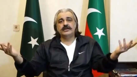   وزیر خیبرپختونخوا :  ۲۴ هزار جنگجوی ضد پاکستانی در افغانستان فعالند
