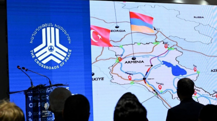 Հունական «Էթնոս» պարբերականը ծավալուն հոդված է հրապարակել Հայաստանի «Խաղաղության խաչմերուկ» նախաձեռնության մասի