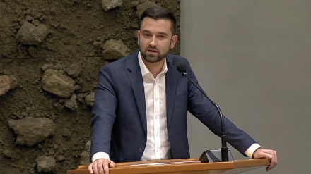 Ligjvënësi holandez kërkoi tërheqjen e regjimit sionist nga Siria