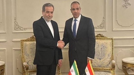 Takimi i ministrave të Jashtëm të Iranit dhe Egjiptit