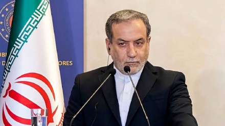 Акцент Аракчи на мобилизации стран для прекращения агрессии Израиля и разрушение Сирии