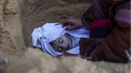 مرگ پنج کودک در غزه بر اثر سرما؛ زمستان با آوارگان غزه چه خواهد کرد؟!