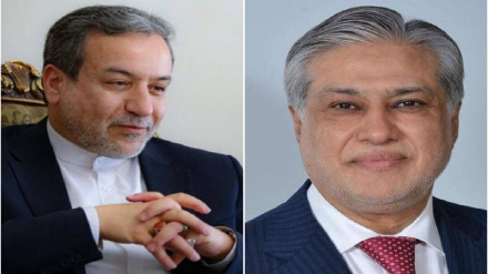 د ایران او پاکستان د بهرنیو چارو وزیرانو د اړیکو پراختیا په موخه خبري کړي