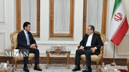 Իրանում ՀՀ նոր դեսպանն իր հավատարմագրերի պատճենները հանձնել է Աբբաս Արաղչիին
