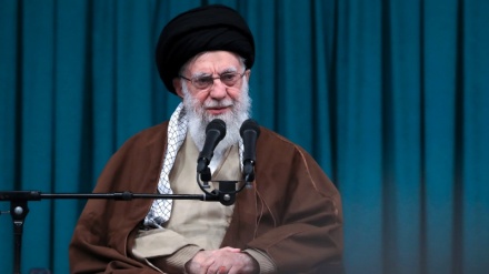 Leader : « Les bases américaines en Syrie seront piétinées par la jeunesse syrienne »