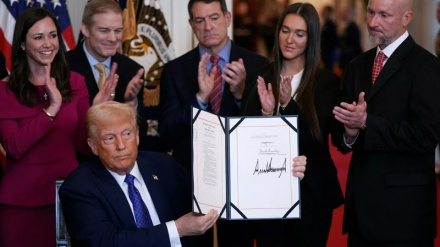Urdhrat e rinj të Trumpit: Nga dëbimi i studentëve pro-palestinezë deri te rihapja e Guantanamos për emigrantët e paligjshëm