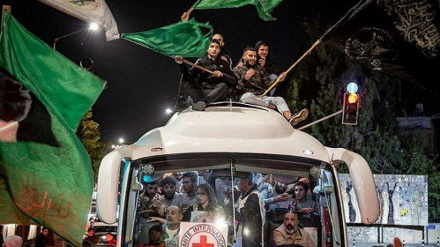 От освобождения первой группы палестинских заключенных до нападения сионистов на Западный берег реки Иордан