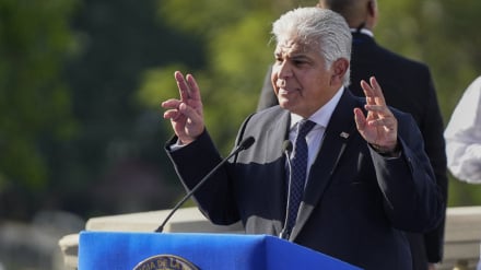 Panamaja i drejtohet Trumpit: Sovraniteti i Kanalit 'i panegociueshëm'