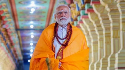 এবার মোদি বললেন, ‘আমিও মানুষ, ঈশ্বর নই’