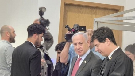 Netanyahunun məhkəməsi davam edir
