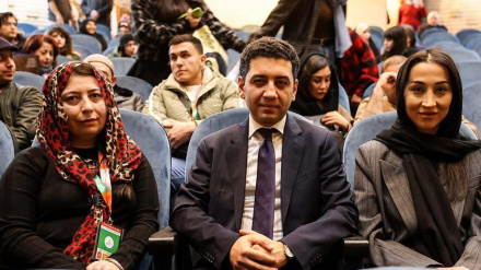 «Ֆաջր» թատերական փառատոնի շրջանակներում, հատուկ հյուրի ներկայությամբ, բեմադրվել է հայկական խմբի ներկայացումը