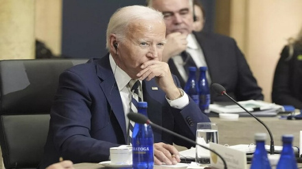 Biden: Rusya'nın yaptırımları Amerikan benzininin fiyatını artıracak