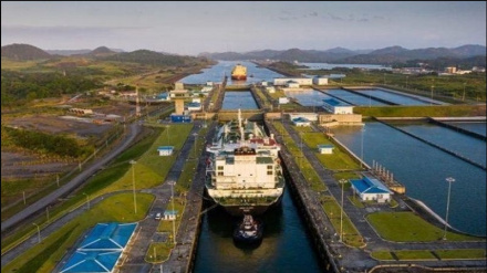 ABD bayrağı Panama’da yakıldı 