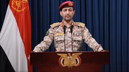 Yemen'den Amerikan uçak gemisine saldırı