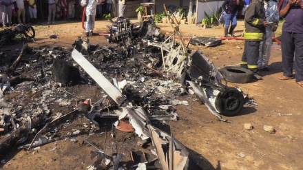 Ndege ndogo yaanguka barabarani na kuua watu watatu Malindi, Kenya 