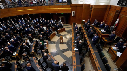 Lübnan parlamentosunda başbakan seçimi için Aoun’un istişareleri başladı