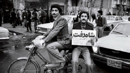 Iran, 46 anni fa il popolo festeggiava la fuga dello Shah