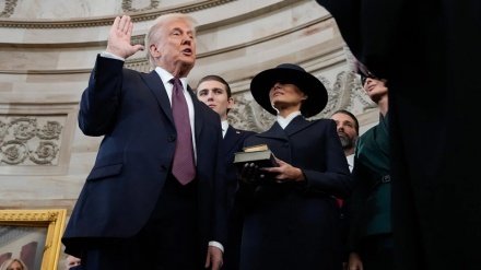 Donald Trump betohet si Presidenti i ri Shteteve të Bashkuara të Amerikës