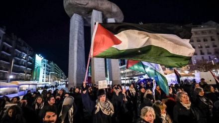 Wahispania waandamana wakipinga kuwasili timu ya mpira wa kikapu ya Maccabi ya Israel 