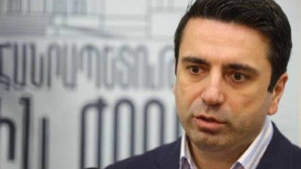 Խաղաղության պայմանագրի տեքստում ՀՀ Սահմանադրության փոփոխության վերաբերյալ կետ չկա, նման քննարկում գոյություն չունի. Ալեն Սիմոնյան