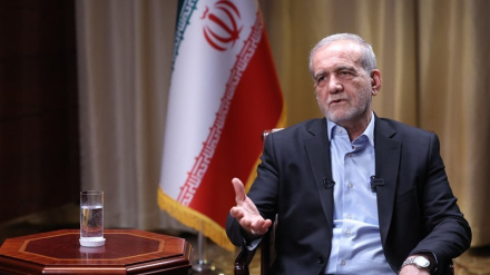 Пезешкиан: Иран не сдастся перед угрозами и санкциями