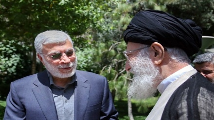  دیدار خانواده شهید ابومهدی المهندس با رهبر معظم انقلاب