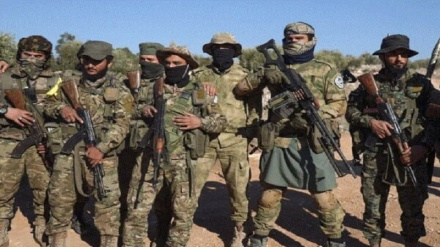 Suriye'nin yeni yöneticilerinin orduda terörist kullanması