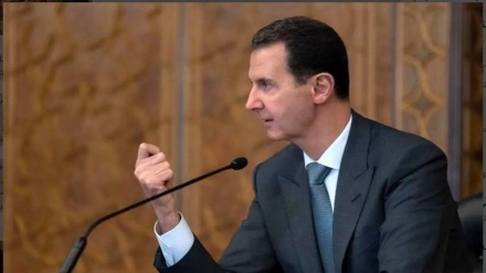 Një gazetë britanike pretendon për një tentativë për të vrarë presidentin e mëparshëm të Sirisë, Bashar al-Assad, me një substancë helmuese në Rusi.