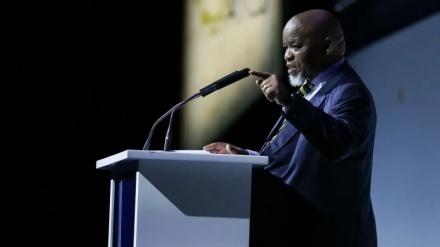 Comment l’Afrique du Sud envisage-t-elle de riposter à la menace de Trump ?